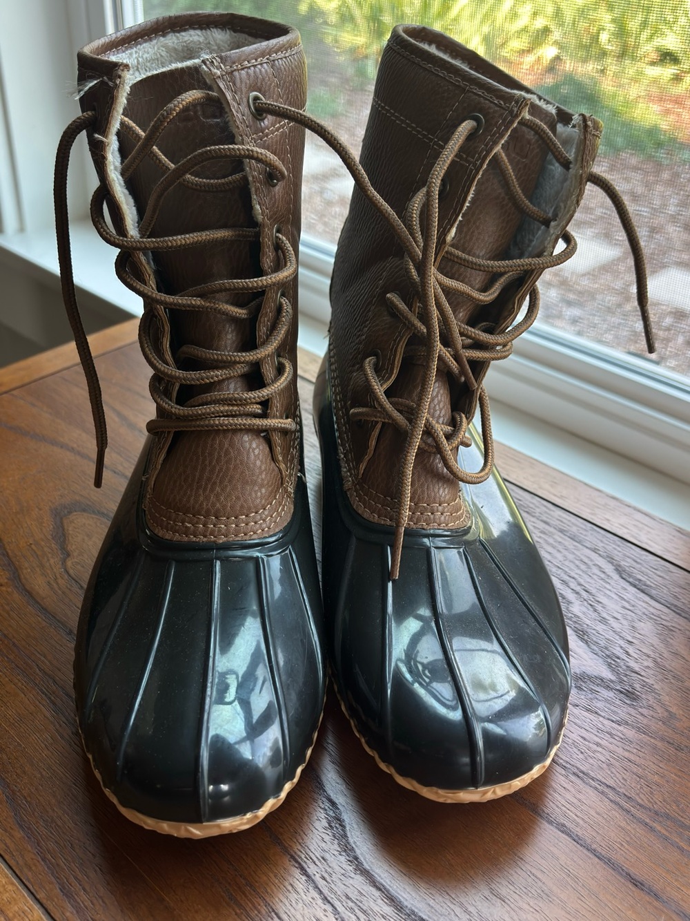 Brown Leather & Black Duck Boots with Shearling Lining